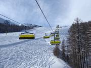 Mitterhausbahn - 8er Hochgeschwindigkeits-Sesselbahn (kuppelbar) mit Abdeckhauben und Sitzheizung