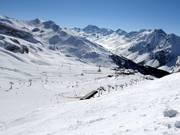 Blick über die Idalp bis zum Palinkopf