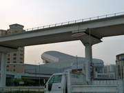 Die Skihalle von der Sheik Zayed Road aus