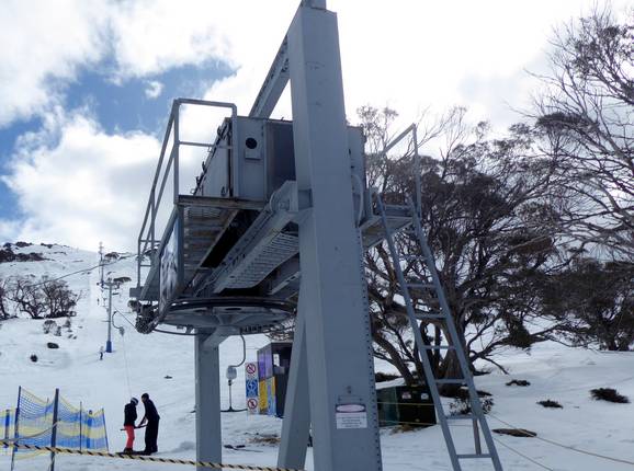 International T-Bar