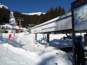 Nationale Express - 6er Hochgeschwindigkeits-Sesselbahn (kuppelbar)