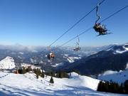 Schöngrat-3er-Sesselbahn - 3er Sesselbahn fix geklemmt