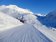 Leichte Passstraße nach Andermatt