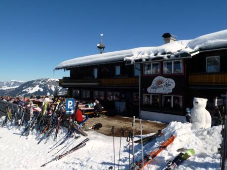 Hütten, Bergrestaurants weltweit – Bergrestaurants, Hütten St. Johann in Tirol/Oberndorf – Harschbichl