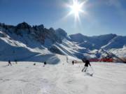 Start der Damenabfahrt mit Panorama am Hoadl