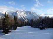 Piste Brenzi mit Blick auf die Brenta Dolomiten